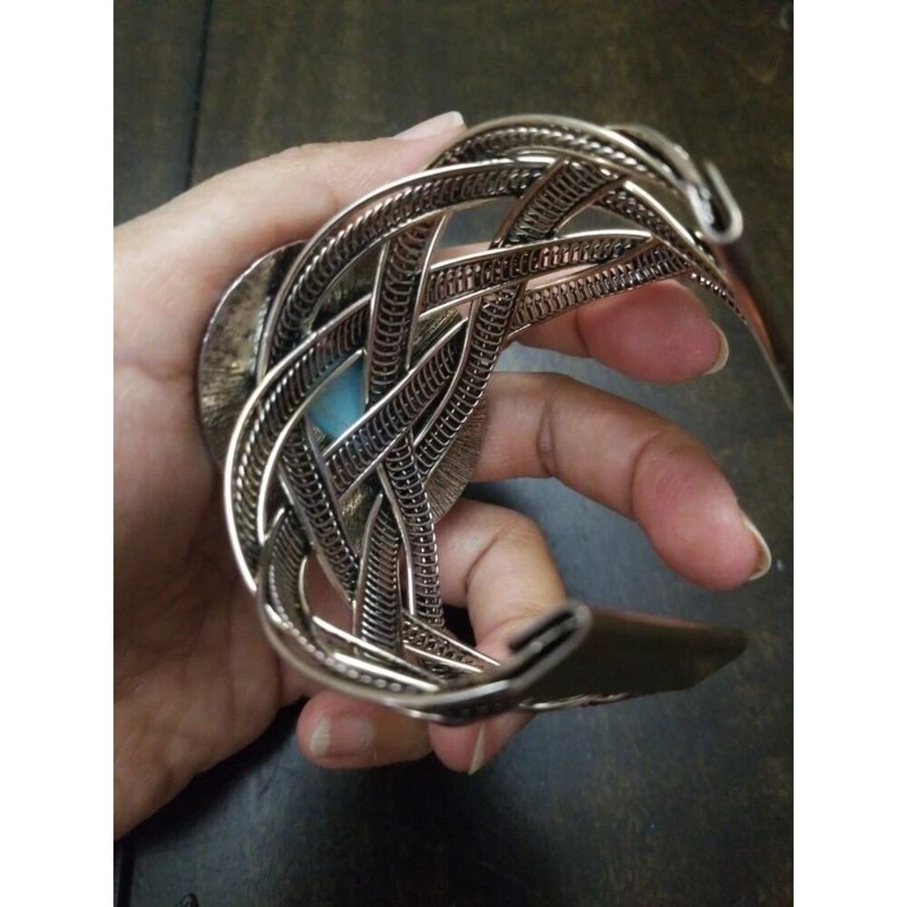 Turquoise colored bracelets - Picture 2 of 7